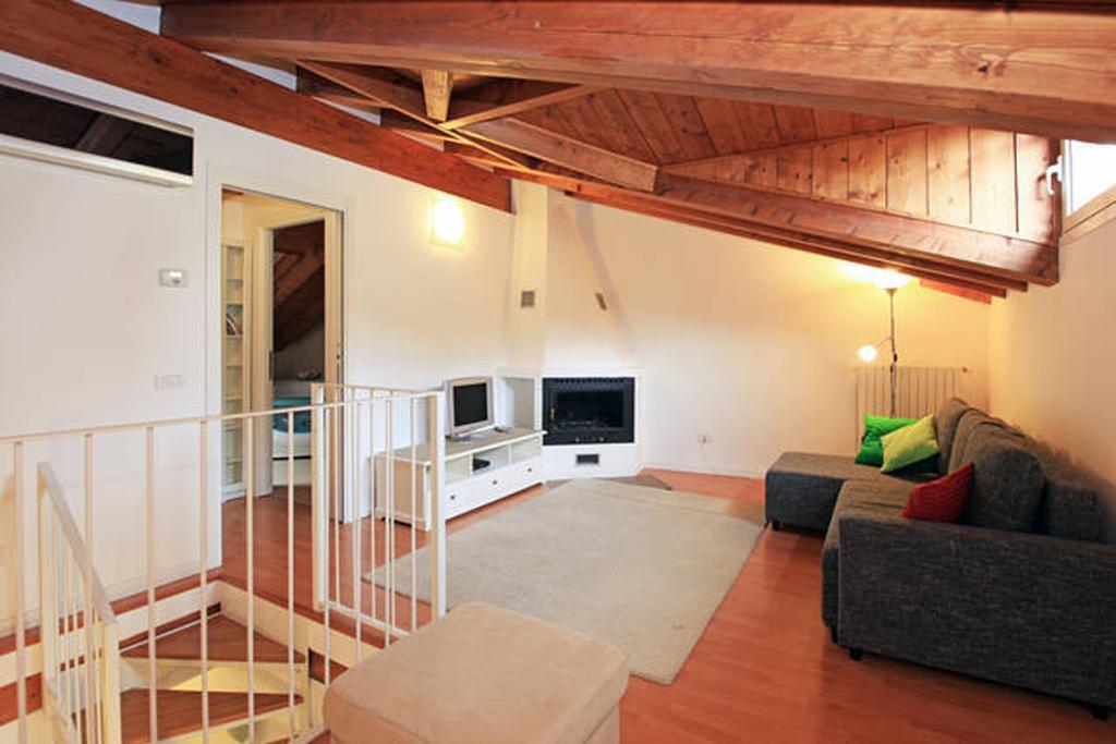 Navigli Downtown Cocco House Lägenhet Milano Rum bild