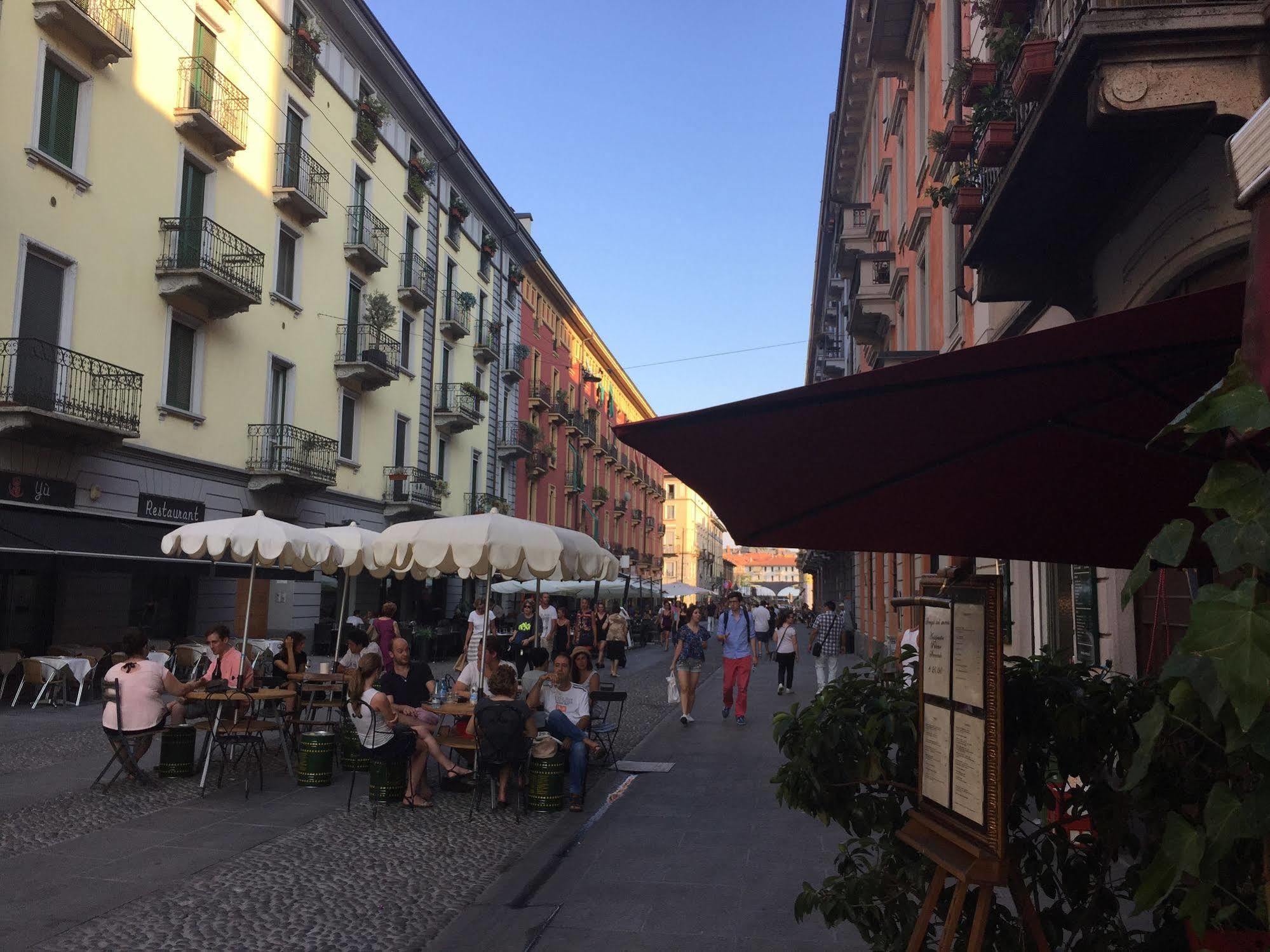 Navigli Downtown Cocco House Lägenhet Milano Exteriör bild