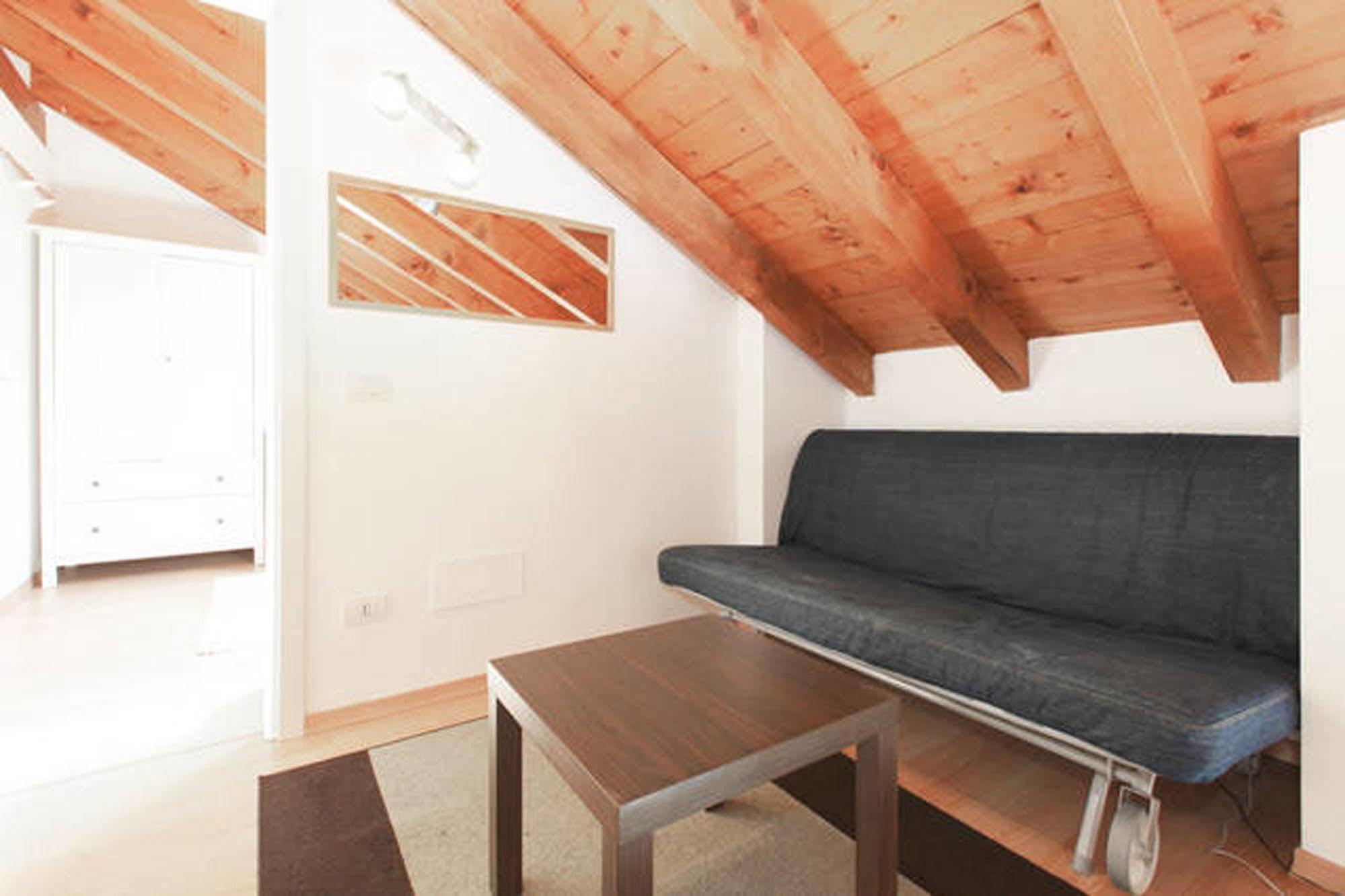 Navigli Downtown Cocco House Lägenhet Milano Exteriör bild